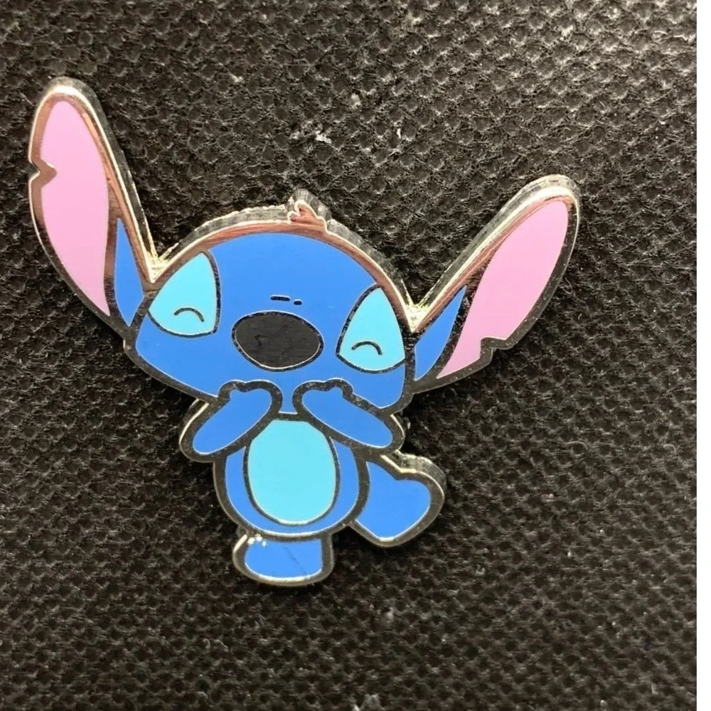 2014 Stitch Cutie Disney pin Laughing trading AUTHENTIC